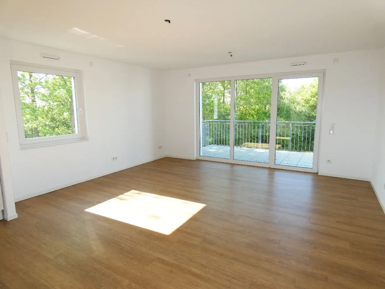 4 Zimmer Wohnung mit 101 m² in Leverkusen – Bild 2