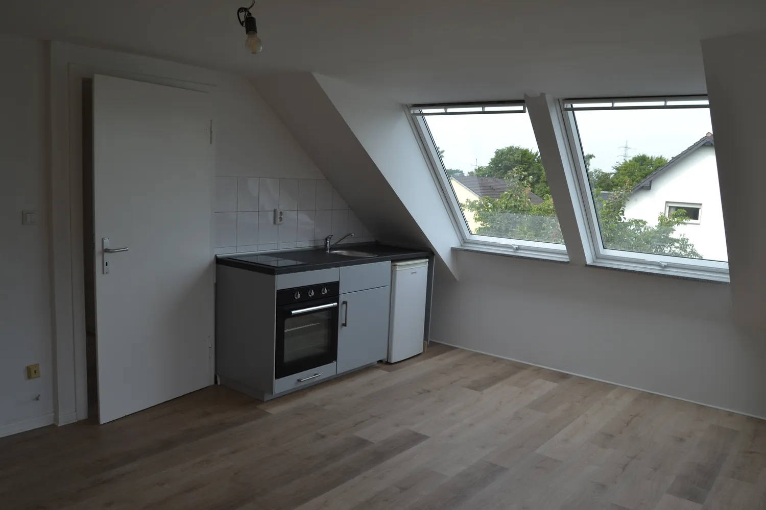 2 Zimmer Wohnung mit 35 m² in Köln – Bild 2