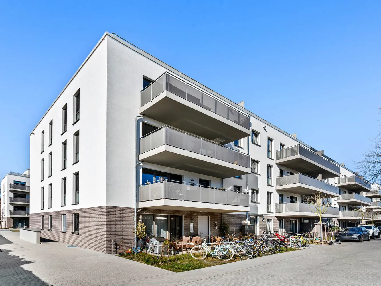 2 Zimmer Wohnung mit 76 m² in Berlin – Bild 1