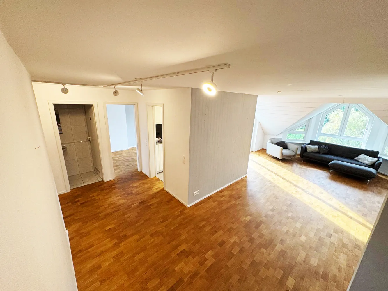 4 Zimmer Wohnung mit 87 m² in Stuttgart – Bild 9
