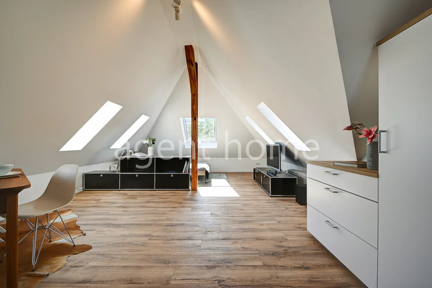 1 Zimmer Wohnung mit 50 m² in Stuttgart – Bild 2