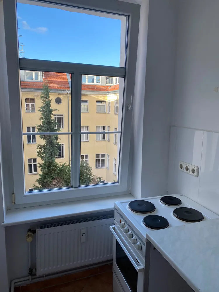 1 room apartment with 41 m² in Berlin – Photo 10