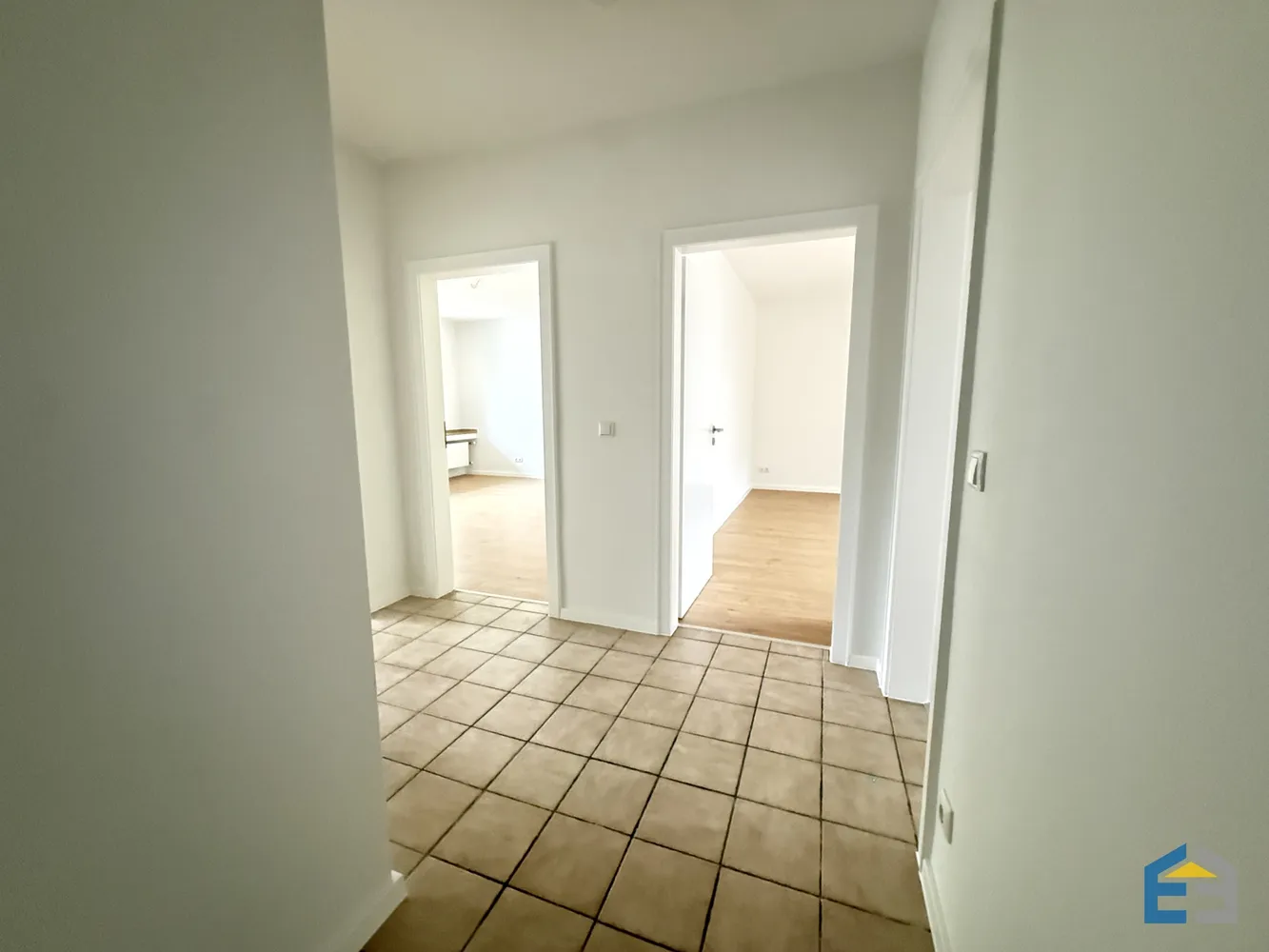 3 room apartment with 80 m² in Cologne – Photo 3