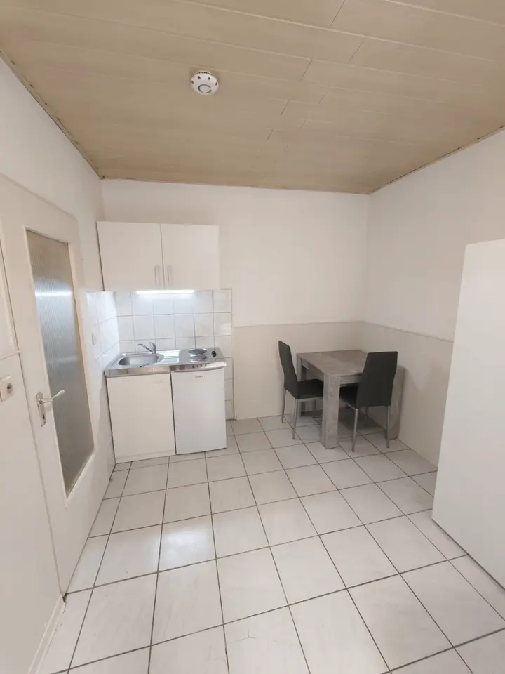 2 Zimmer Wohnung mit 45 m² in Ludwigshafen – Bild 6