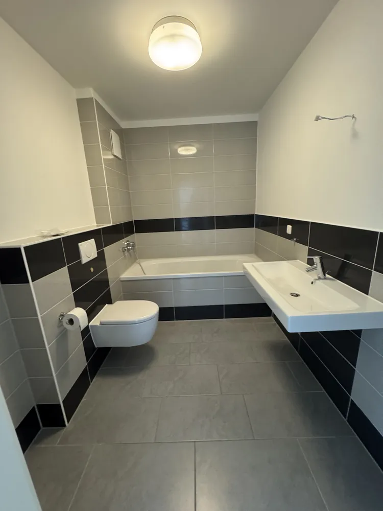 2 room apartment with 55 m² in Rostock – Photo 5
