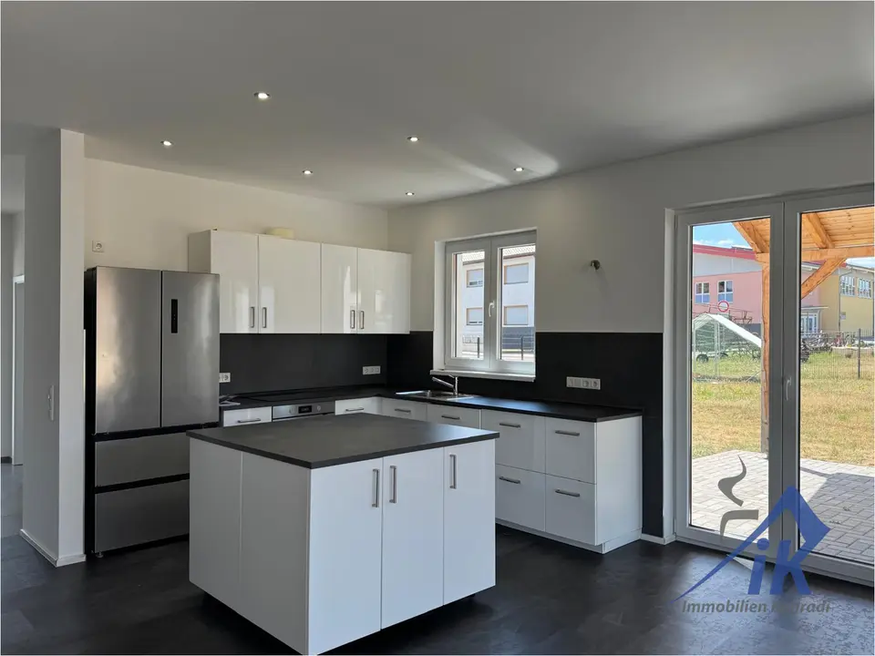 4 Zimmer Haus mit 167 m² in Saarbrücken – Bild 3
