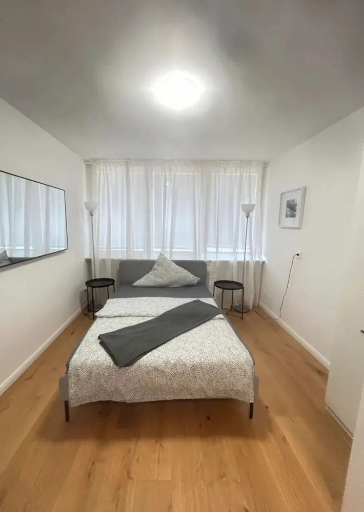 WG-Zimmer mit 12 m² in München – Bild 2