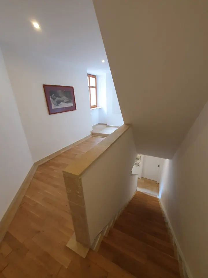 5 Zimmer Wohnung mit 100 m² in Regensburg – Bild 7