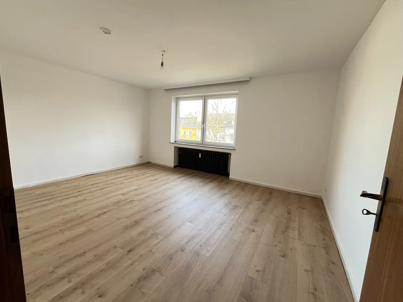 4 Zimmer Wohnung mit 109 m² in Krefeld – Bild 10