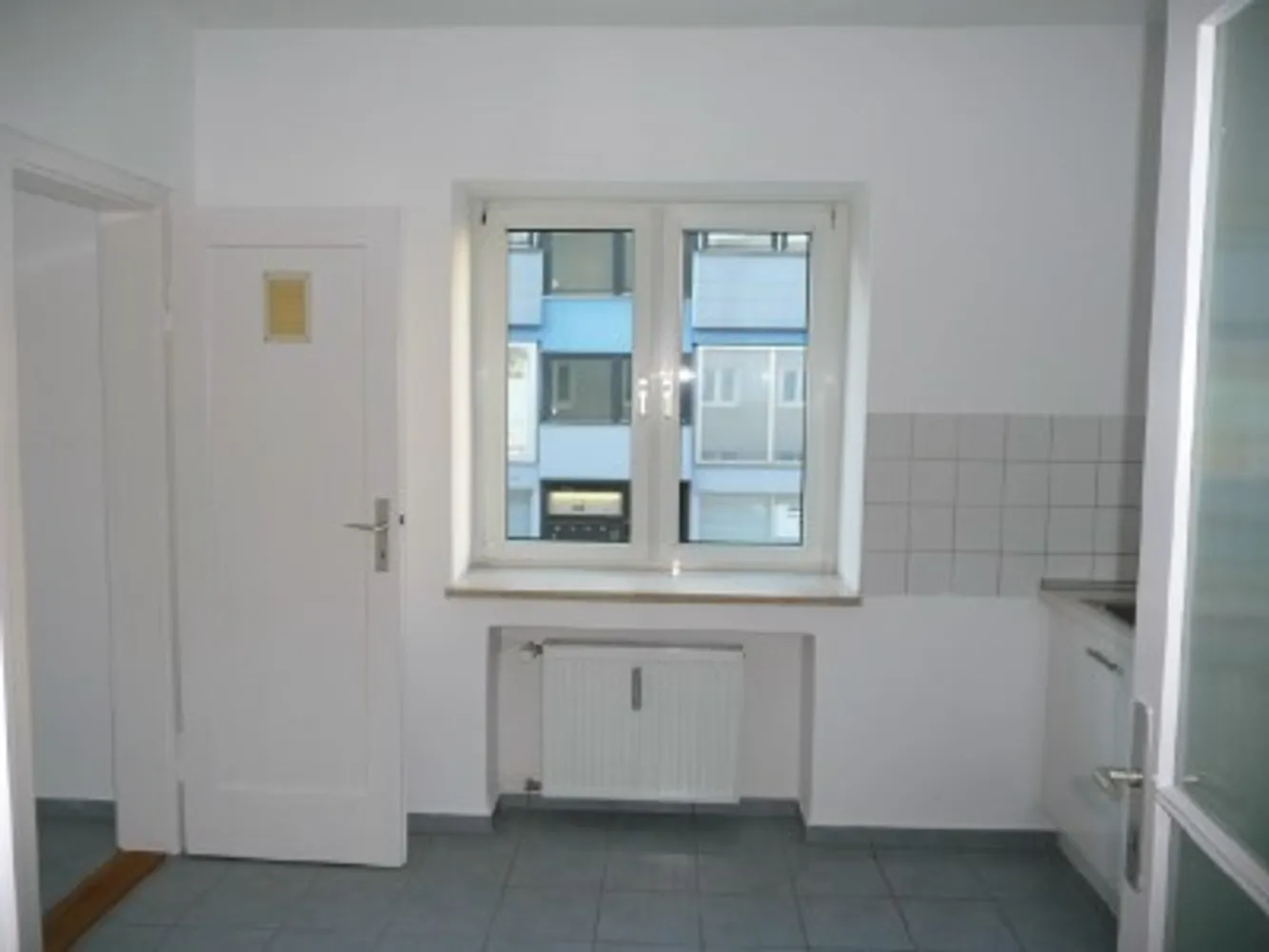 4 Zimmer Wohnung mit 100 m² in München – Bild 4