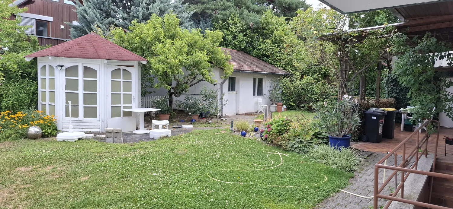 4 Zimmer Wohnung mit 112 m² in Karlsruhe – Bild 1