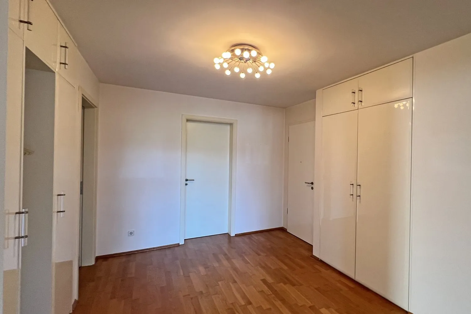 3 room apartment with 105 m² in Essen – Photo 3