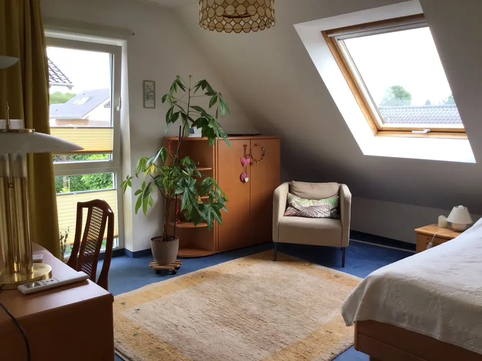 WG-Zimmer mit 16 m² in Bergisch Gladbach – Bild 1