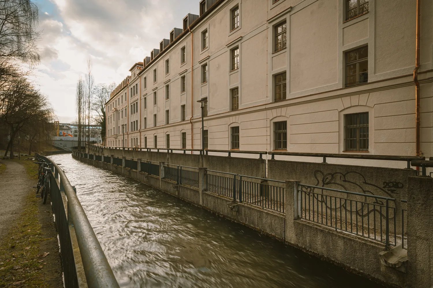 1 Zimmer Wohnung mit 68 m² in München – Bild 3