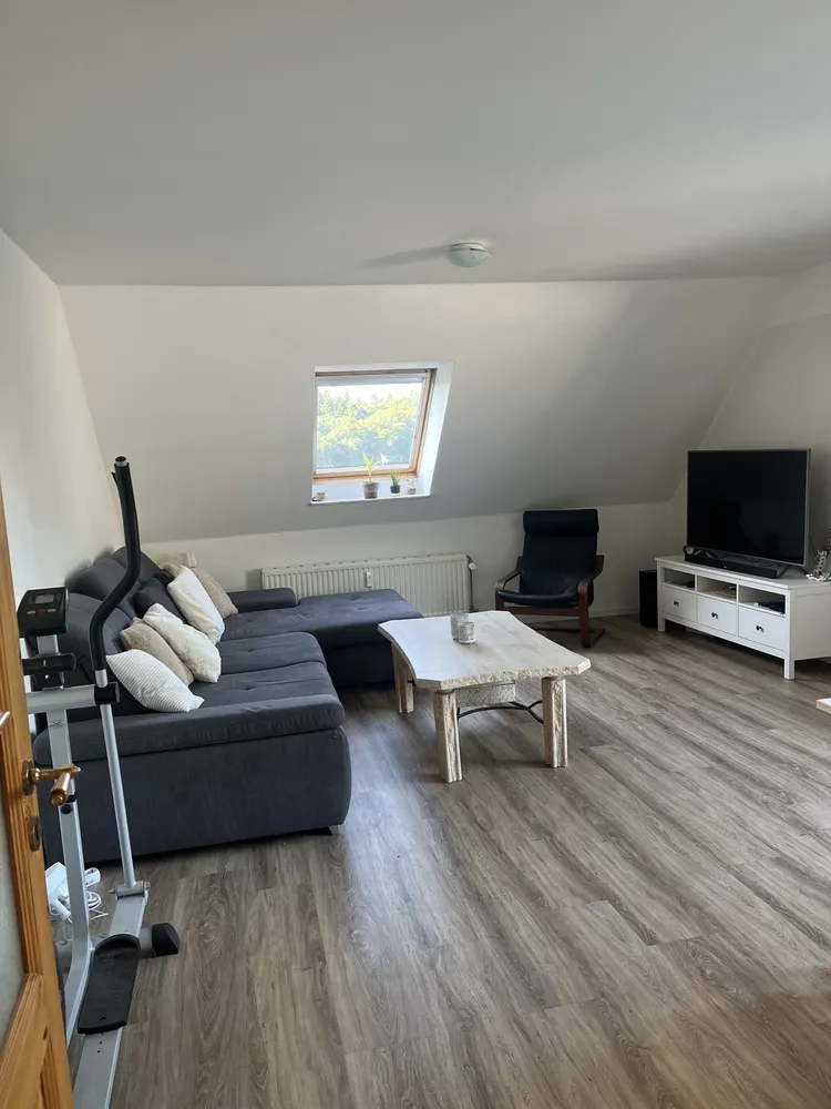 5 Zimmer Wohnung mit 103 m² in Kiel – Bild 2