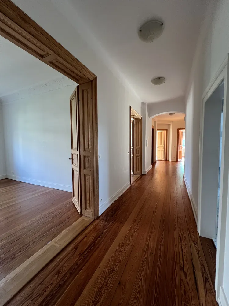 5 Zimmer Wohnung mit 165 m² in Wiesbaden – Bild 2