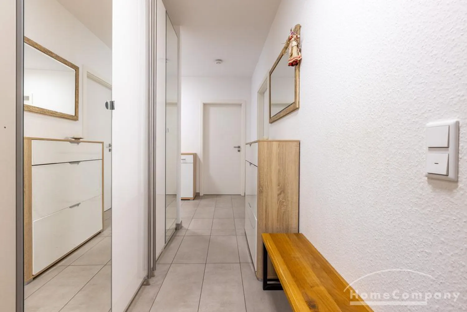 4 Zimmer Wohnung mit 131 m² in Dresden – Bild 3