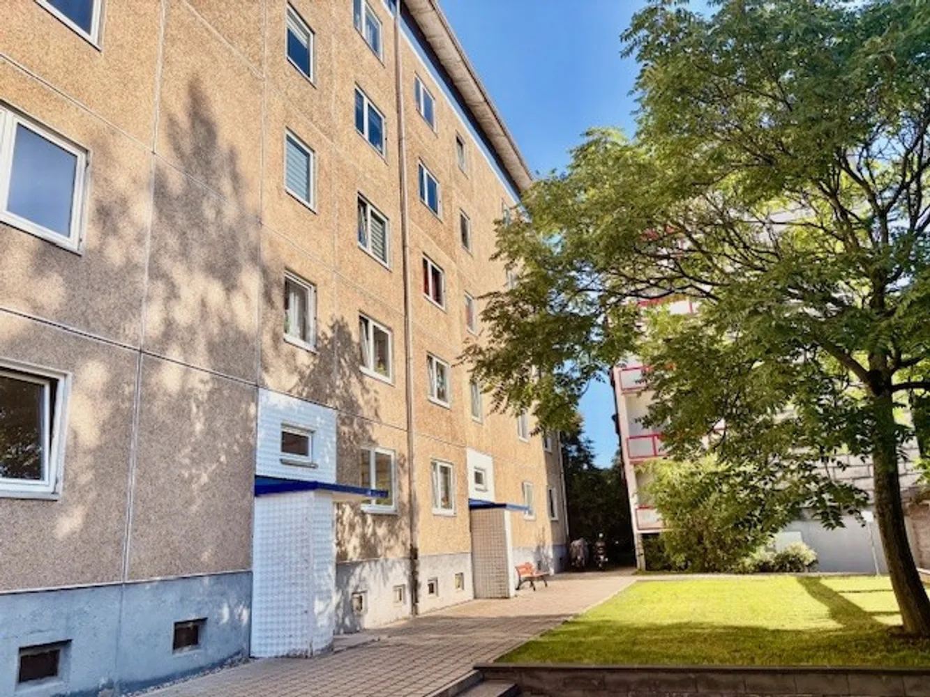 3 Zimmer Wohnung mit 58 m² in Suhl – Bild 1