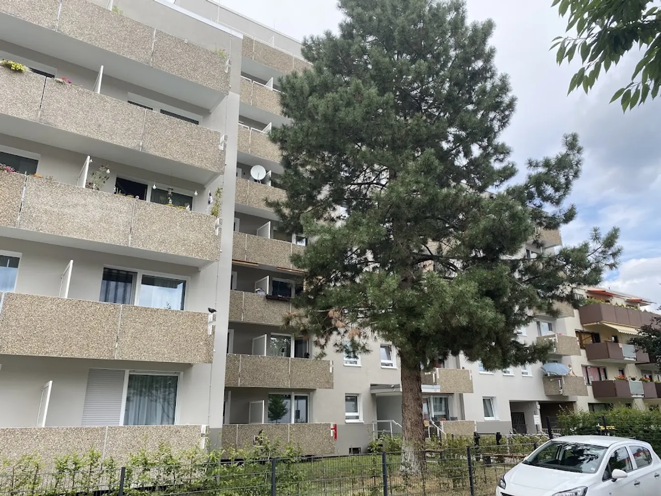 2 Zimmer Wohnung mit 60 m² in Frankfurt am Main – Bild 3
