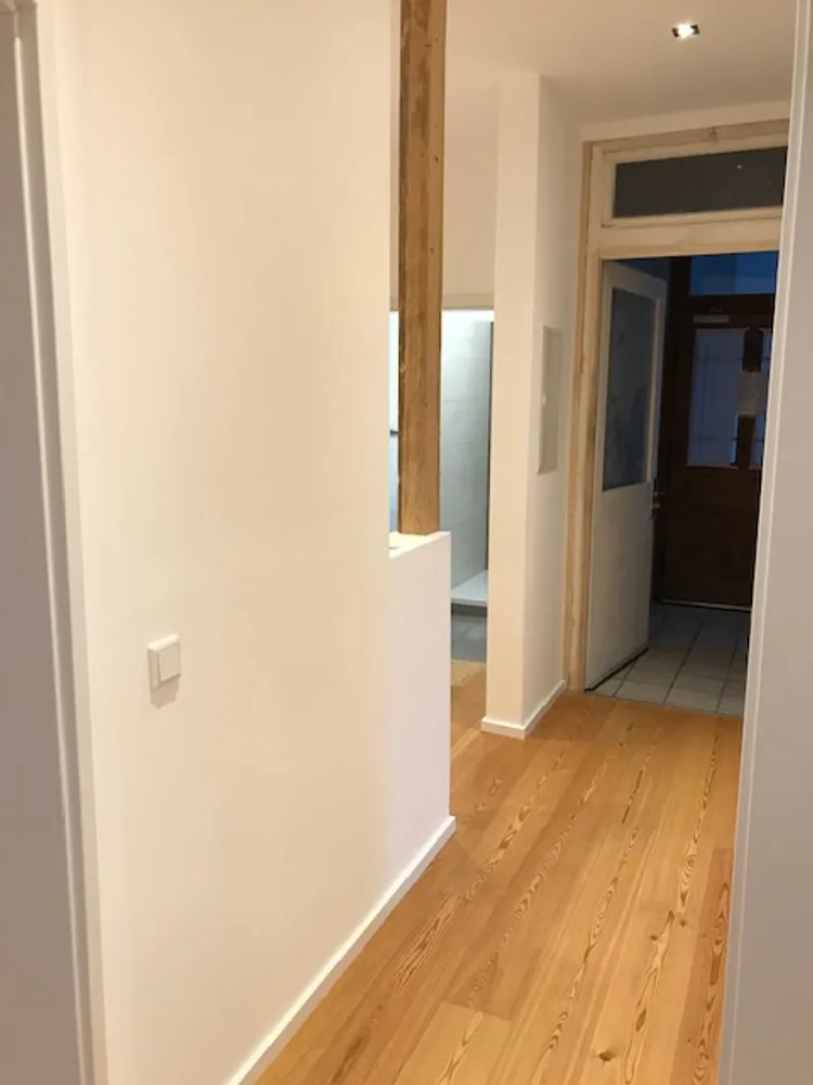 3 Zimmer Wohnung mit 70 m² in Solingen – Bild 2