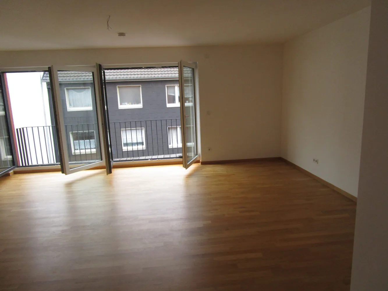 2 Zimmer Wohnung mit 61 m² in Duisburg – Bild 3