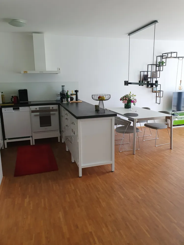 4 Zimmer Wohnung mit 106 m² in Düsseldorf – Bild 4