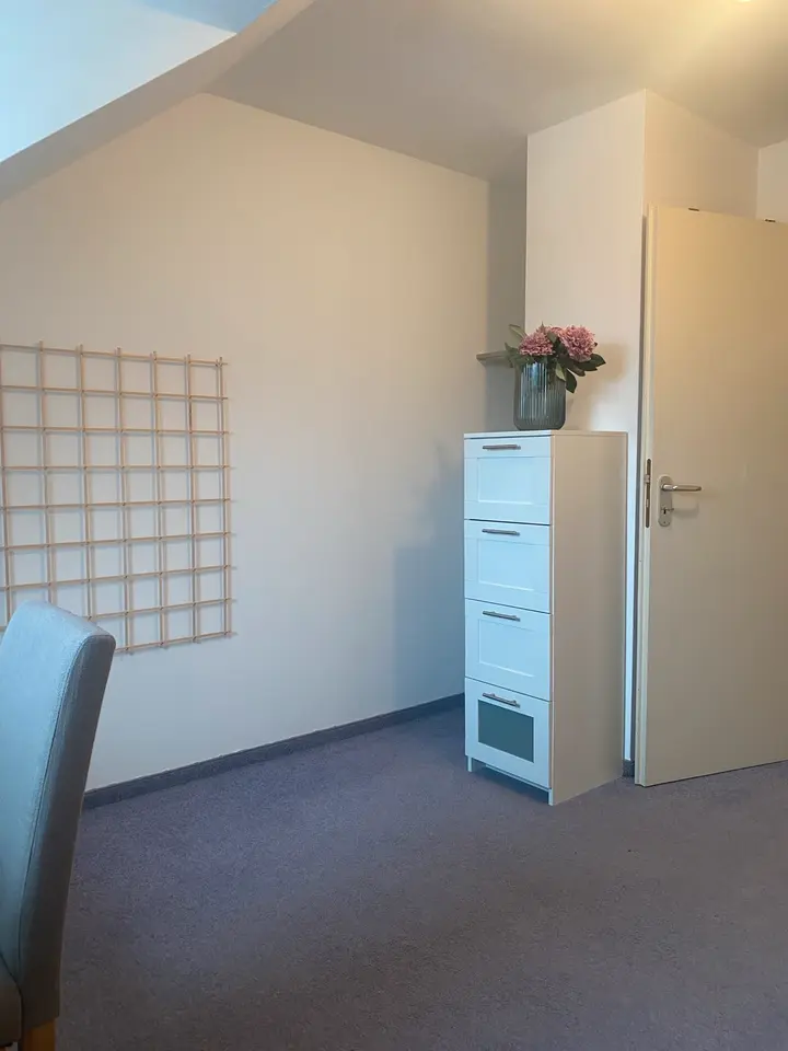 Shared room with 90 m² in Günzburg – Photo 4