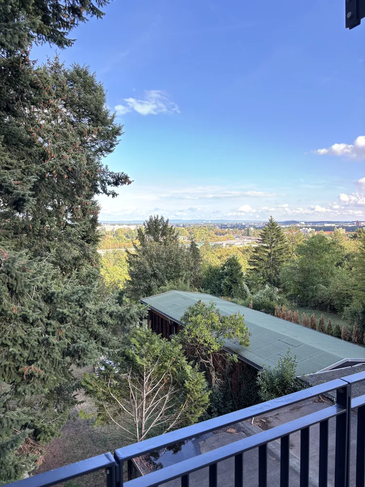 3 Zimmer Wohnung mit 90 m² in Frankfurt am Main – Bild 1