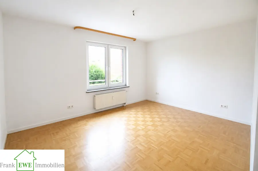 2 Zimmer Wohnung mit 75 m² in Düsseldorf – Bild 2
