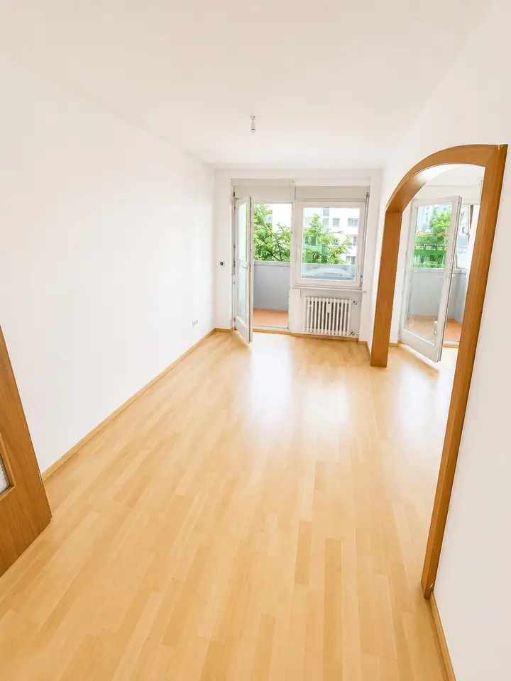 4 Zimmer Wohnung mit 101 m² in Würzburg – Bild 3