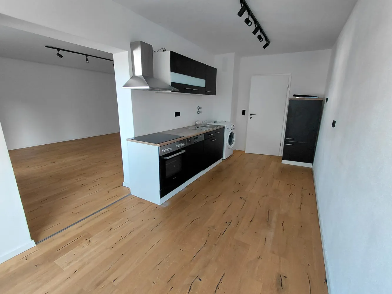2 Zimmer Wohnung mit 75 m² in Straubing – Bild 2