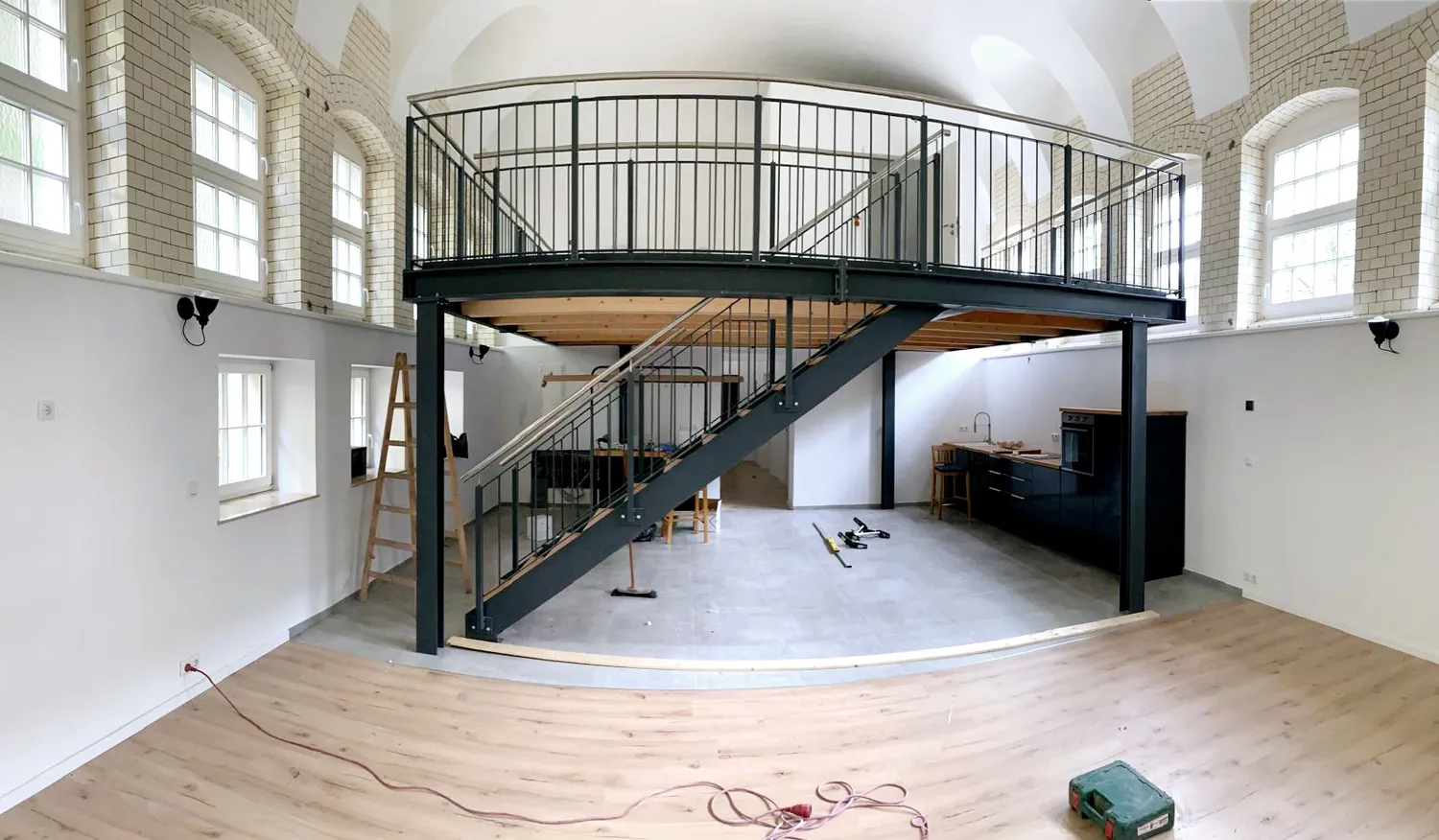 2 Zimmer Wohnung mit 116 m² in Chemnitz – Bild 1