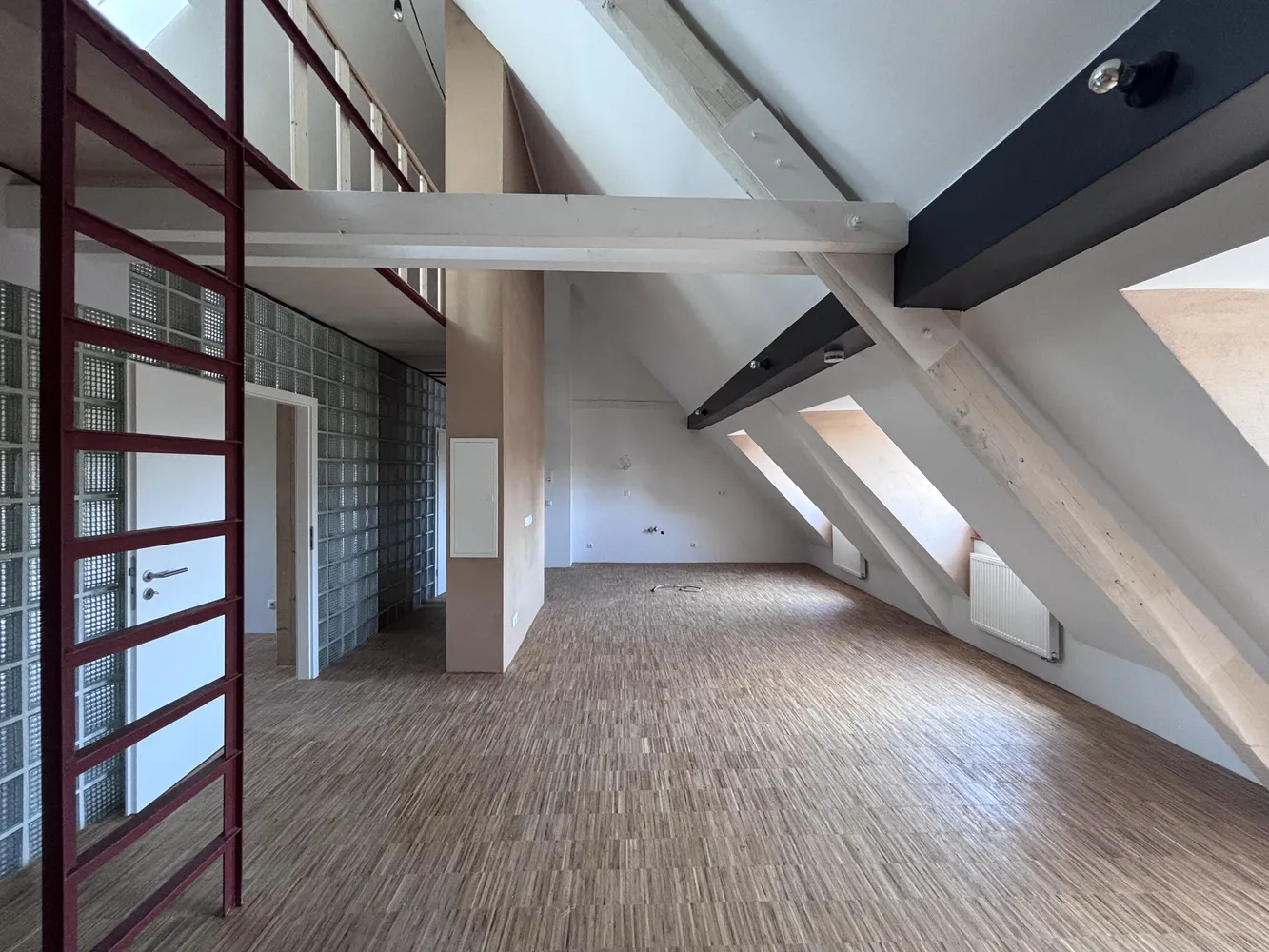 2 Zimmer Wohnung mit 74 m² in Aachen – Bild 1