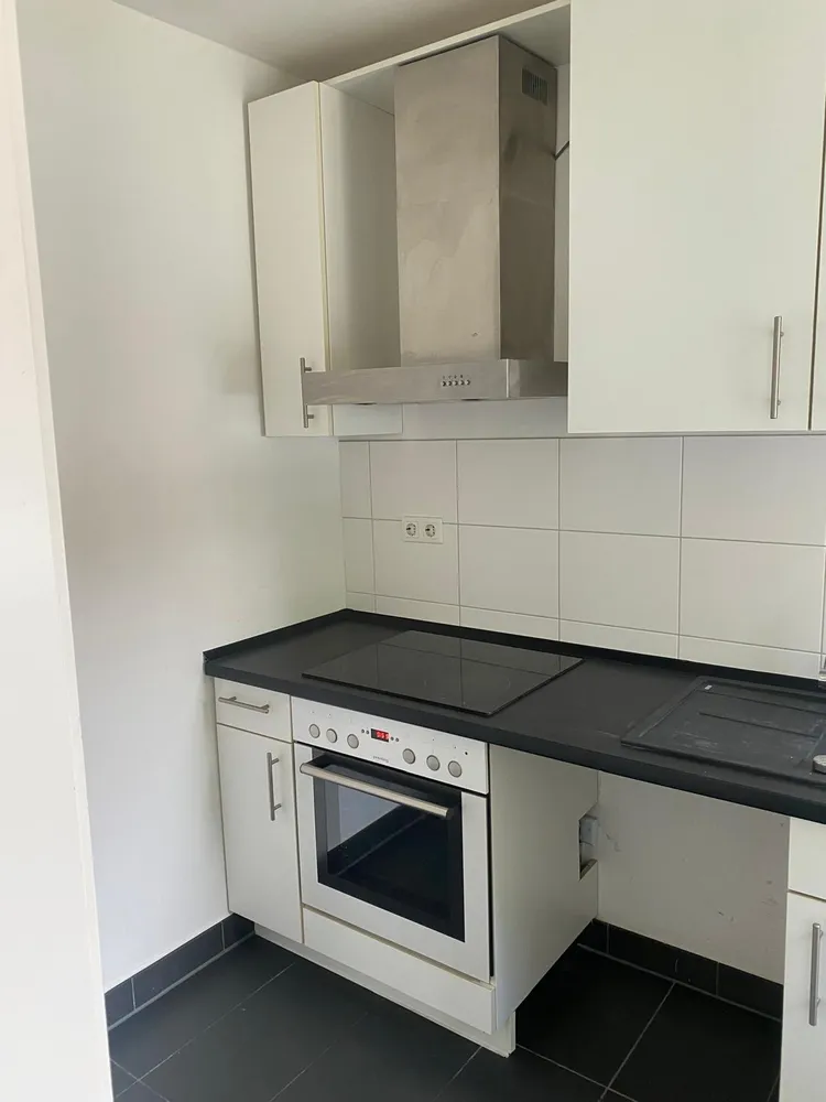 1 room apartment with 35 m² in Hamburg – Photo 4