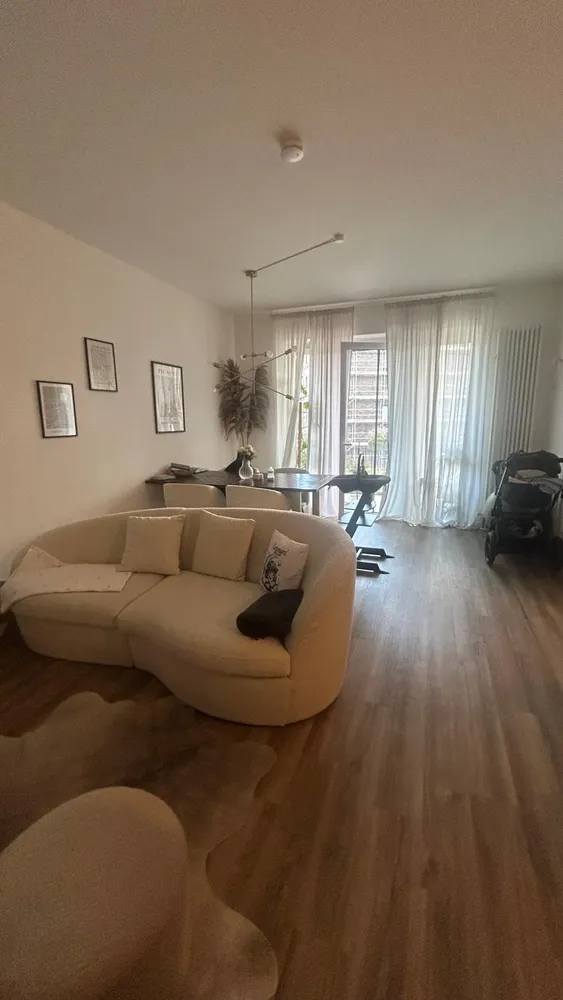 2 Zimmer Wohnung mit 68 m² in Hamburg – Bild 1