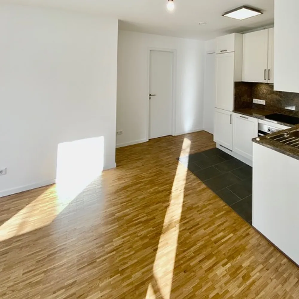 2 room apartment with 56 m² in Munich – Photo 2