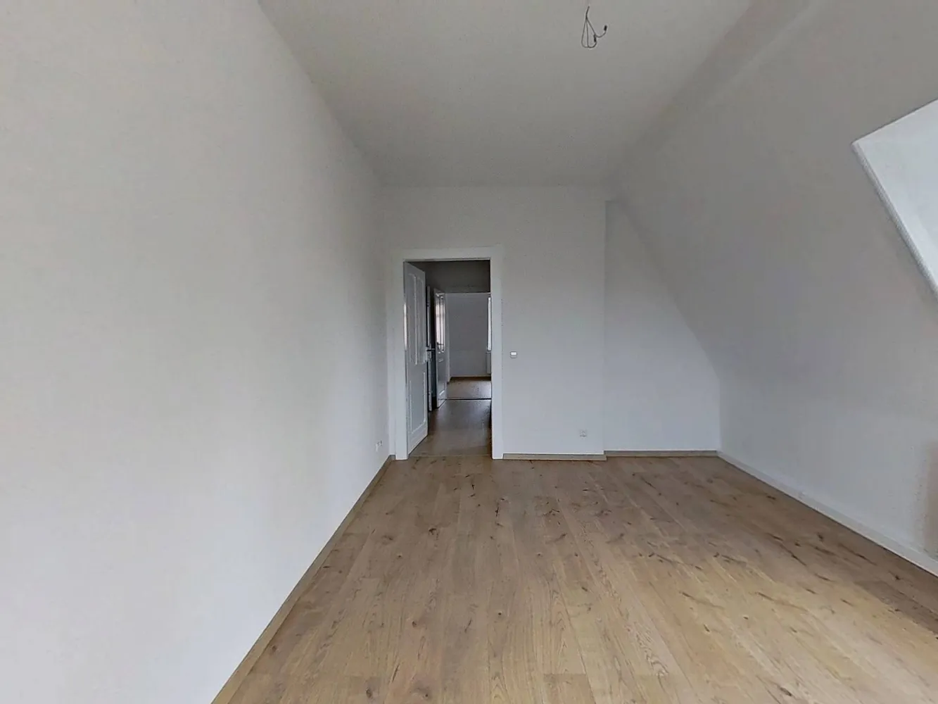 2 Zimmer Wohnung mit 44 m² in Dresden – Bild 2
