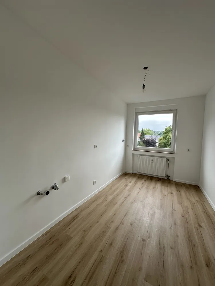 4 Zimmer Wohnung mit 97 m² in Bergisch Gladbach – Bild 11