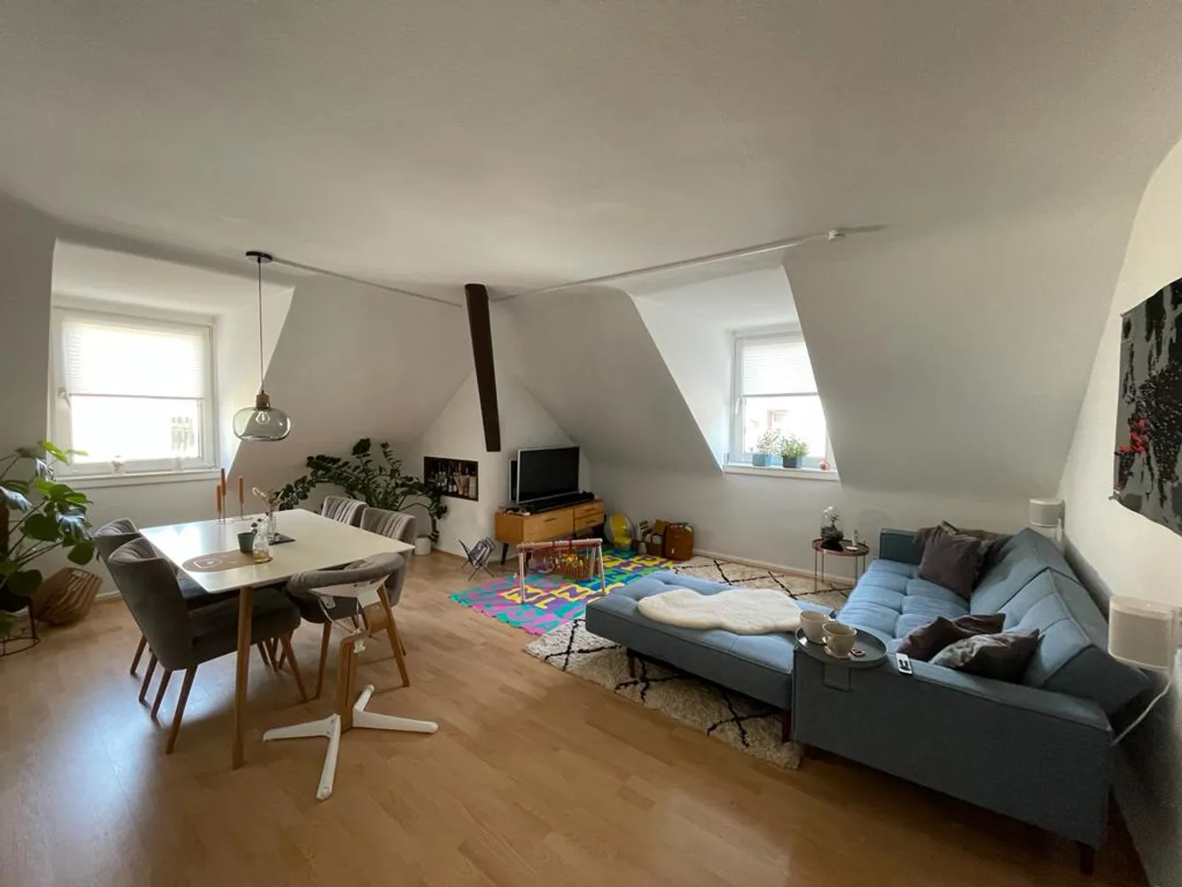 3 Zimmer Wohnung mit 73 m² in Frankfurt am Main – Bild 2