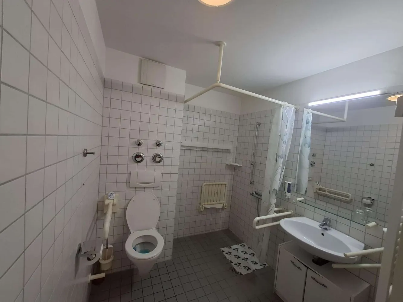 2 room apartment with 41 m² in Cologne – Photo 6