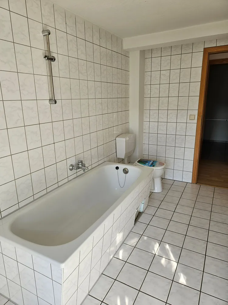 2 room apartment with 80 m² in Mühlhausen – Photo 1