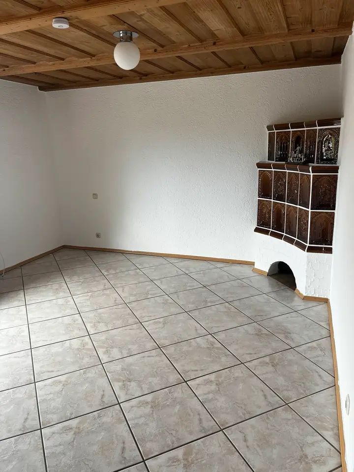 2 Zimmer Wohnung mit 77 m² in Kelheim – Bild 2