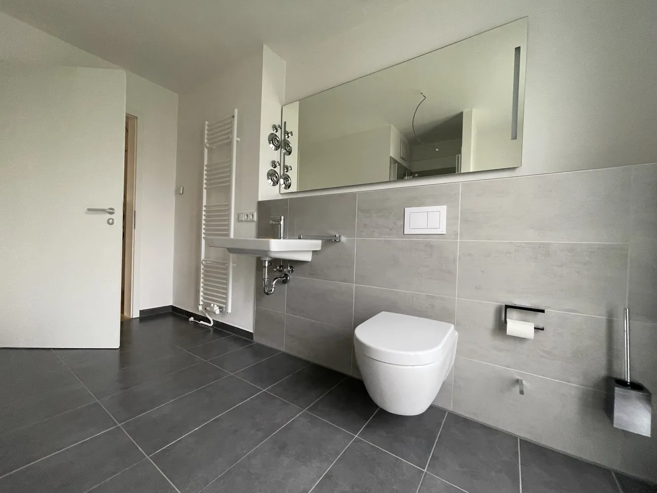 2 Zimmer Wohnung mit 77 m² in Köln – Bild 6