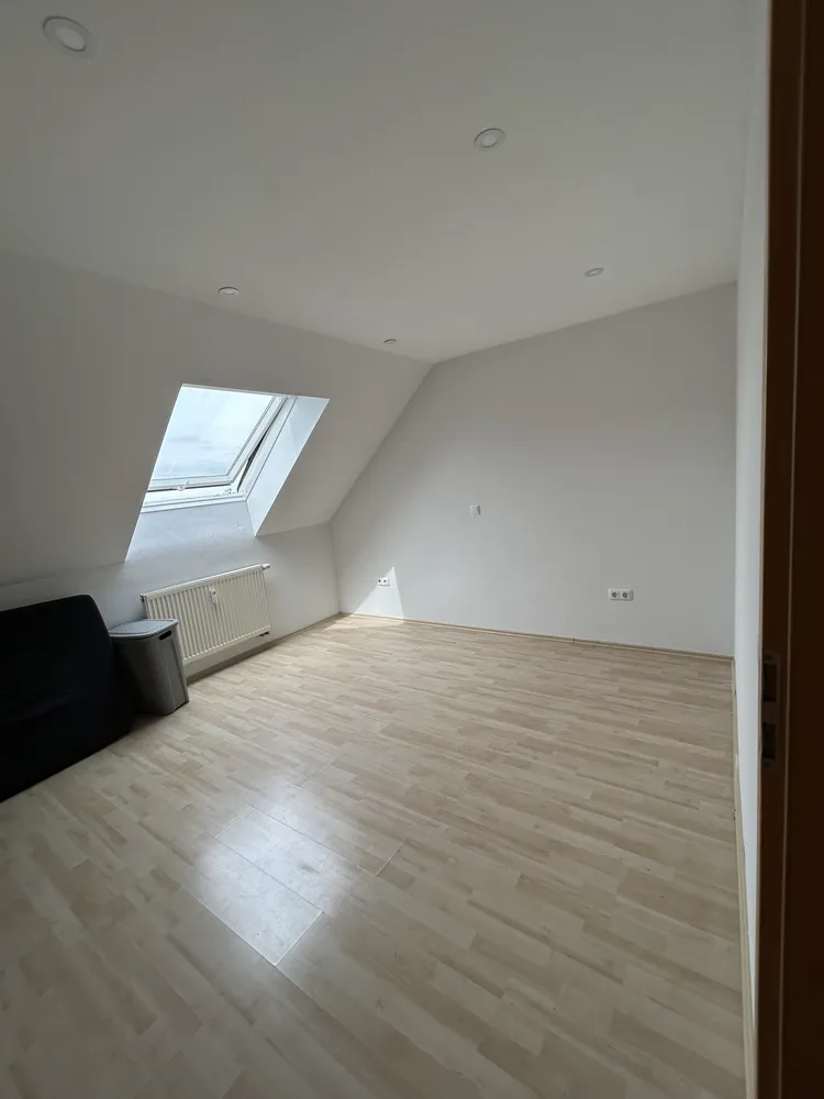 2 Zimmer Wohnung mit 50 m² in Hürth – Bild 3