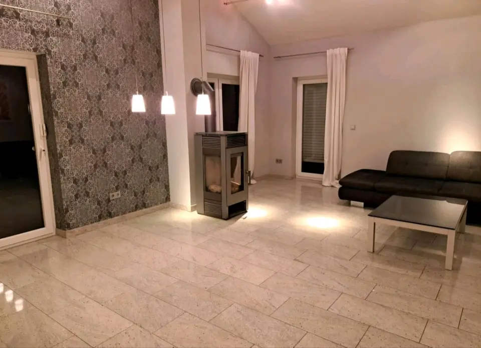 2 Zimmer Wohnung mit 90 m² in Tönisvorst – Bild 2
