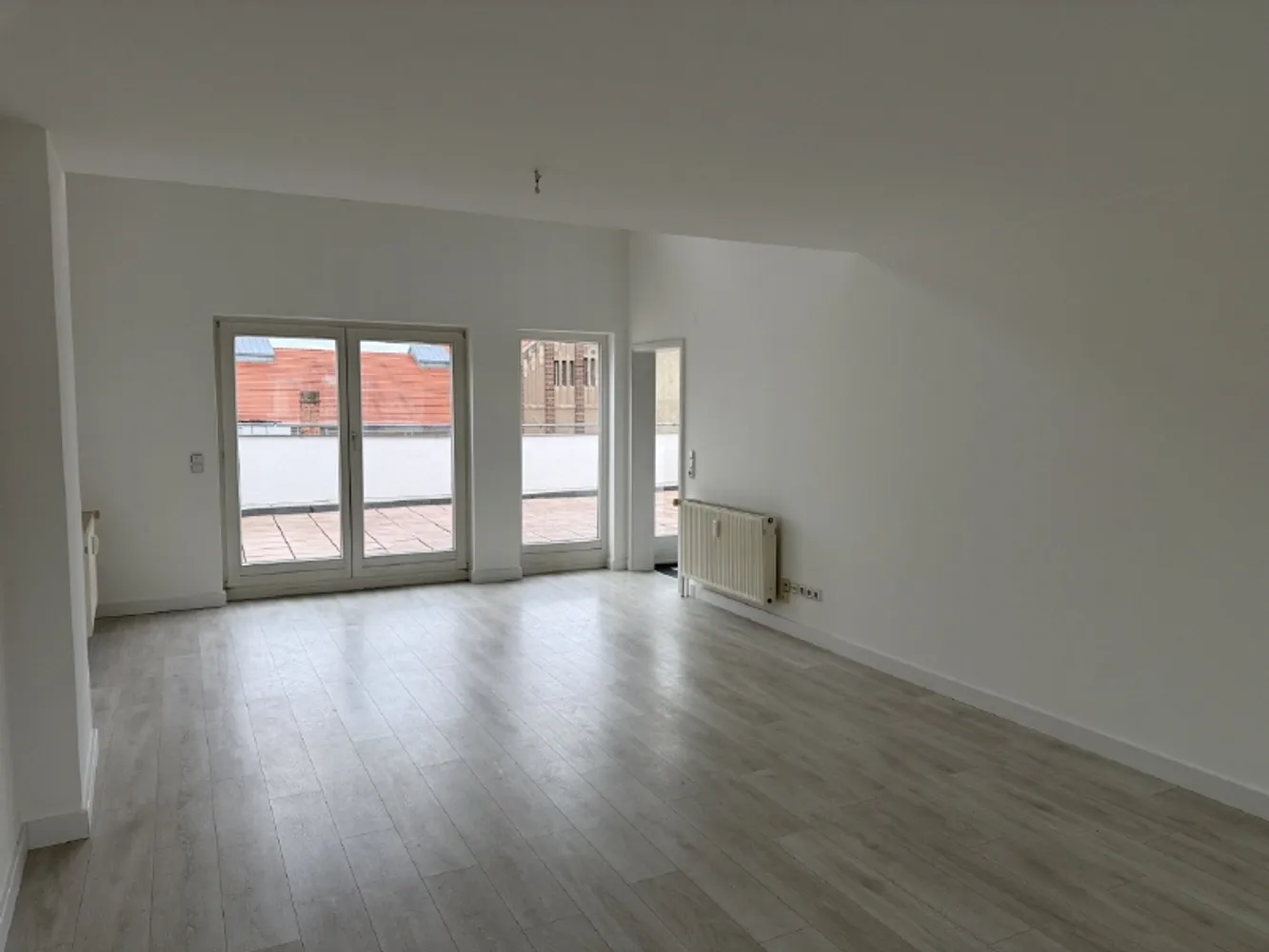 5 Zimmer Wohnung mit 143 m² in Lübeck – Bild 4