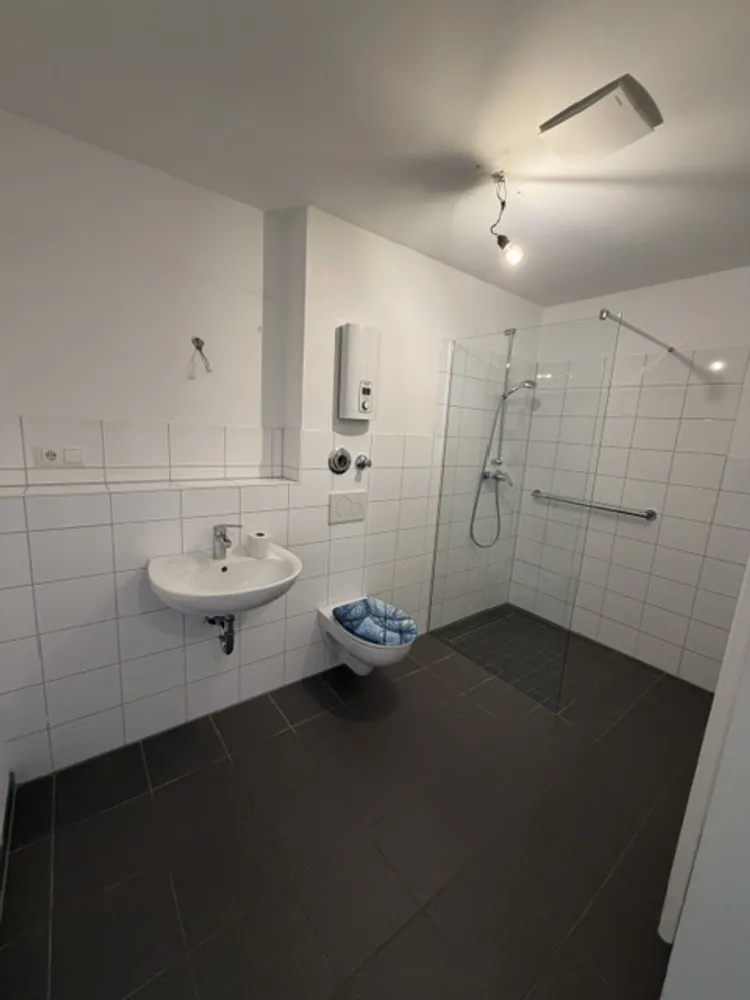 2 Zimmer Wohnung mit 67 m² in Oberhausen – Bild 7