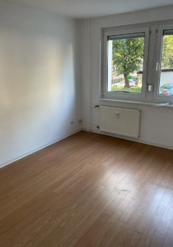 2 Zimmer Wohnung mit 40 m² in Halle (Saale) – Bild 2