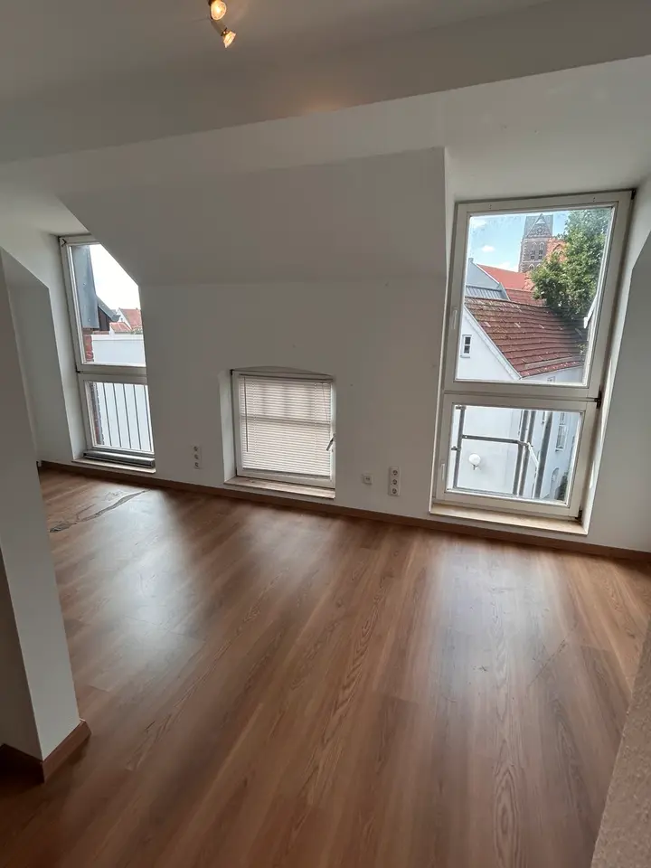 4 Zimmer Wohnung mit 145 m² in Wismar – Bild 4