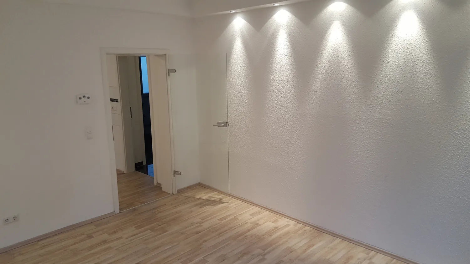 2 Zimmer Wohnung mit 75 m² in Wuppertal – Bild 4